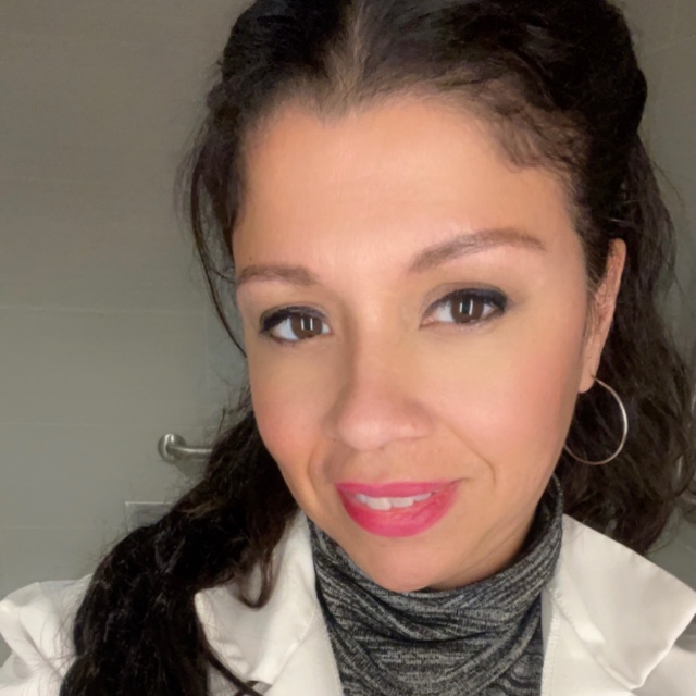 Rhaysa M Saint-Hilaire (LCSW-R) in Hackensack, NJ, USA