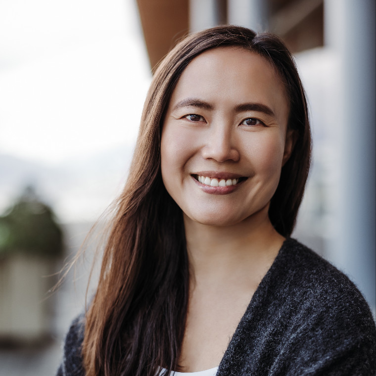 Sho Sho OO (RCC, CCC, EMDR Certified Therapist™) in Vancouver, BC, Canada