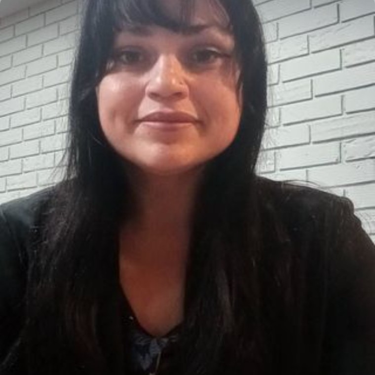 Darlene Alvalle (LCSW, LICSW, LCSWC, CCTP) in GLEN BURNIE, MD, USA