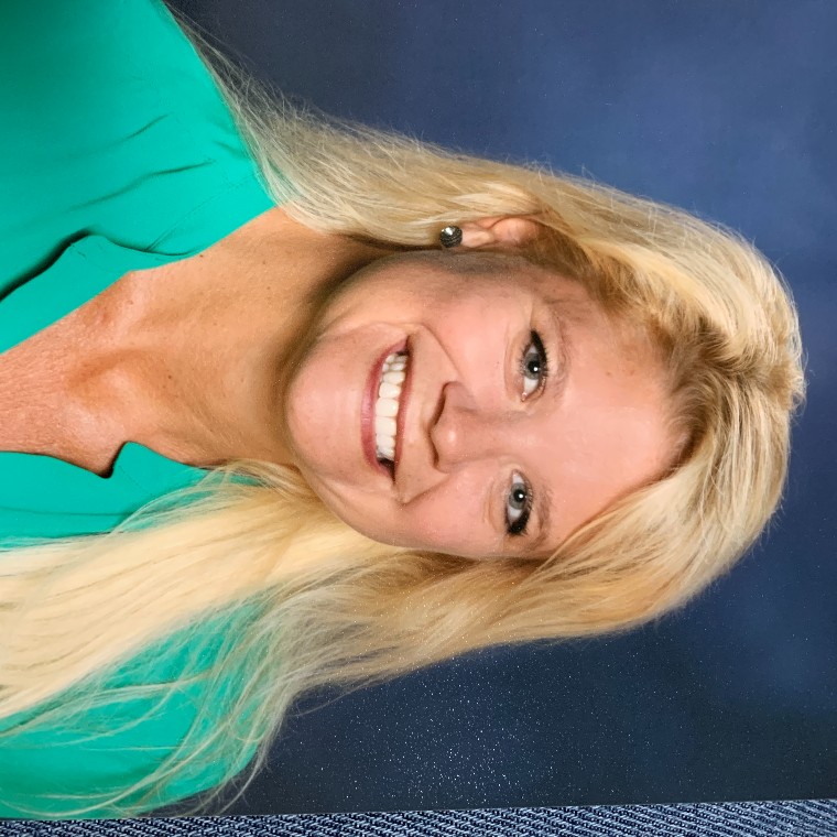 Kelly Cash - Licensed Clinical Social Worker in Derby, IN, USA Kelly Cash - Licensed Clinical Social Worker in Derby, IN, USA