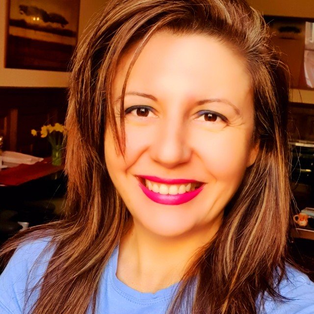 Gina Hossu (DIPinPC, PGDIP)