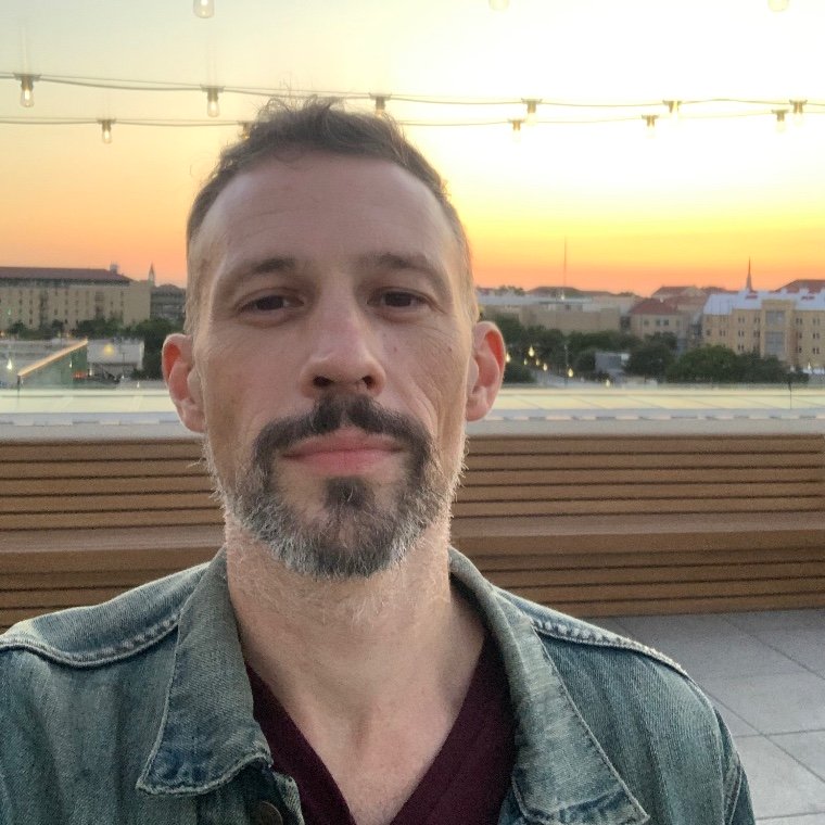 Nathaniel Metzger (LMHC, LPC)